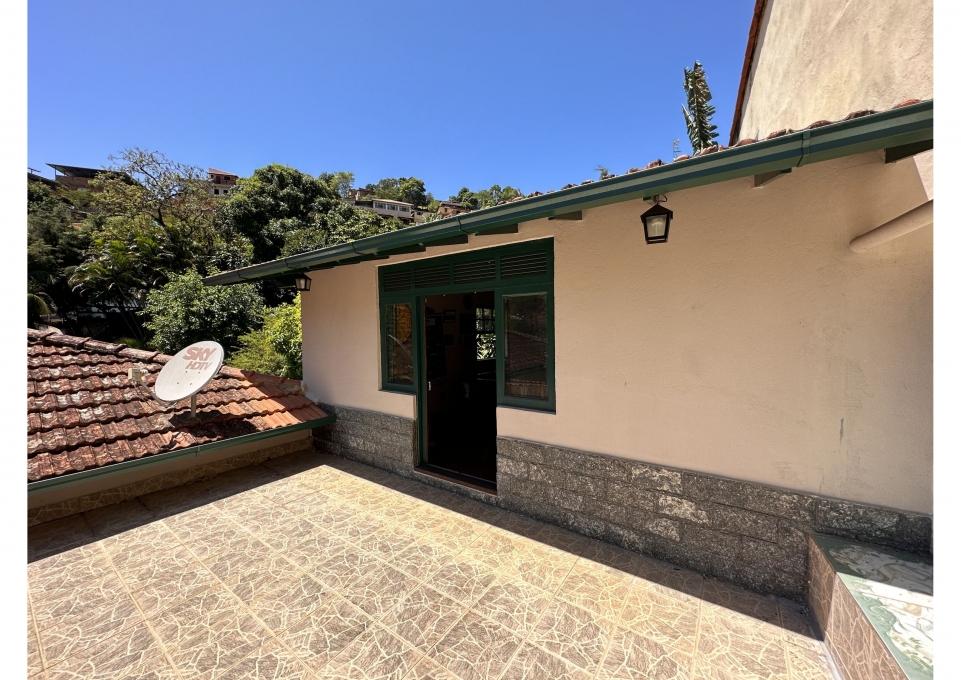 Casa à venda com 4 quartos - Foto 2
