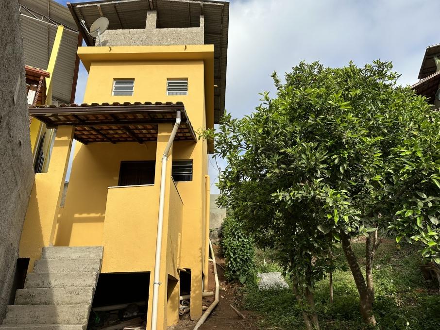 Casa à venda com 3 quartos, 300m² - Foto 16