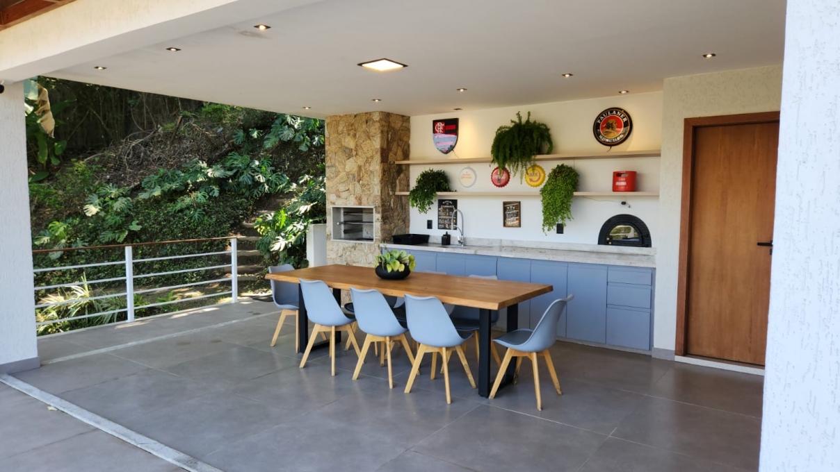 Casa à venda com 5 quartos, 1200m² - Foto 13