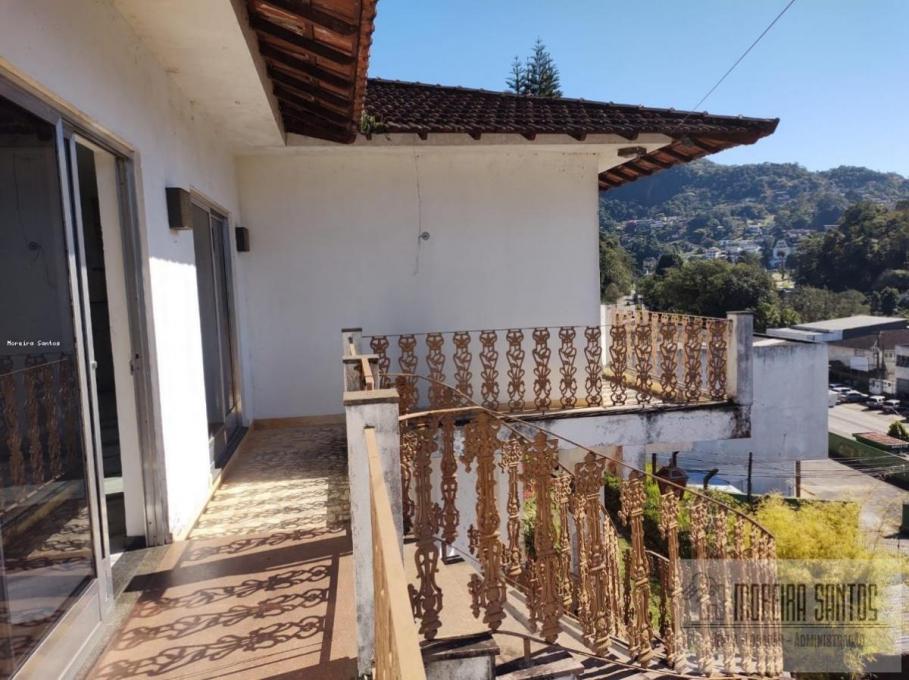 Casa à venda com 4 quartos, 3200m² - Foto 7