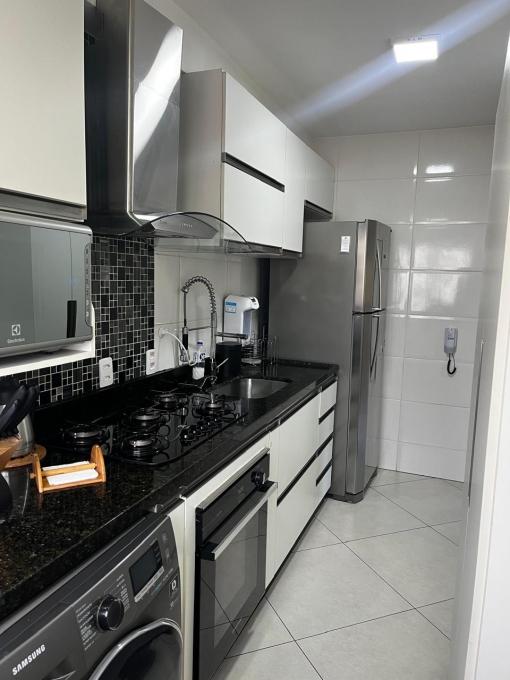 Apartamento à venda com 2 quartos, 60m² - Foto 19